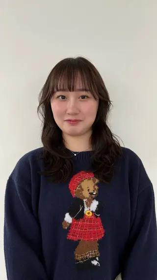 セミロング カラー 🪻韓国カット 🤍yuanのヘアスタイル