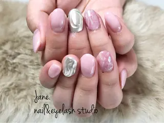 ネイル Yakko pas á pasのネイルデザイン