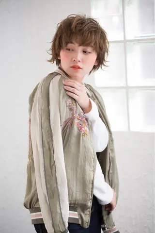 ショート カラー ACT仙川所属・みうら ミウラのヘアスタイル