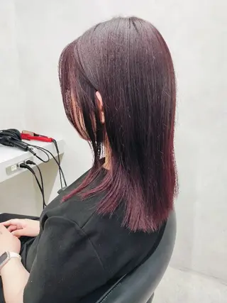 ミディアム カラー 新島 涼のヘアスタイル