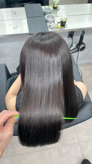 ロング 🦄髪質改善トリー トメント🦄イリスのヘアスタイル
