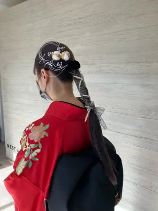 ロング カラー NEST by chord所属・サキ🤍ハイトーン 🩰くびれ巻きヘアのヘアスタイル