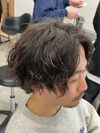 ミディアム パーマ メンズ 新潟メンズパーマ 新潟駅/小田拓実のヘアスタイル