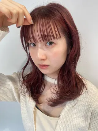 ミディアム カラー レイヤー×初 パーマ|hinakoのヘアスタイル