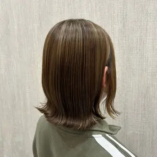 ショート カラー 🫧透け感⋆艶髪💎 山口アヤカのヘアスタイル