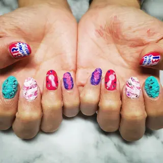 ネイル 石渡 美弥のネイルデザイン