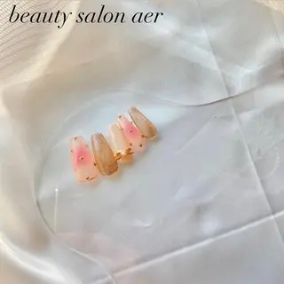 ネイル デコパーツが得意♪ ネイル/眉毛/エステの眉毛・アイブロウイメージ