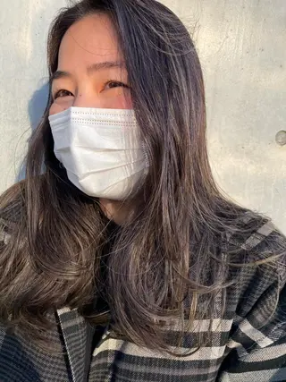 ミディアム モダーン北鎌倉所属・中溝 アカリのヘアスタイル