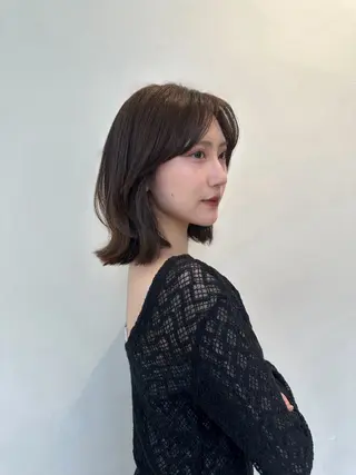 ミディアム カラー noi銀座所属・坂本 寧々のヘアスタイル