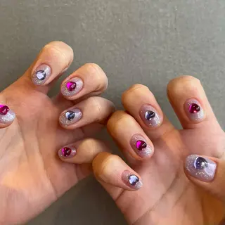 ネイル 長谷川 亜美のネイルデザイン