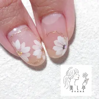 ネイル 美し亭 OHANAのネイルデザイン