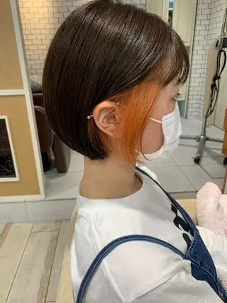 ショート カラー 勝野 優佳のヘアスタイル