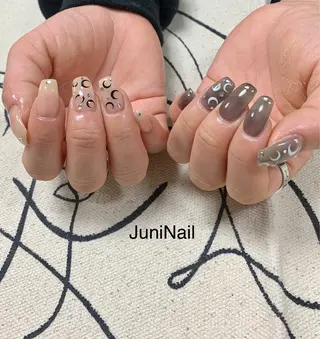 ネイル JuniNail 주니네일🇰🇷suのネイルデザイン