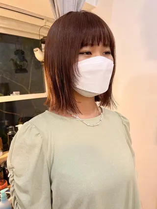 ショート カラー 【pejite】 Hinanoのヘアスタイル