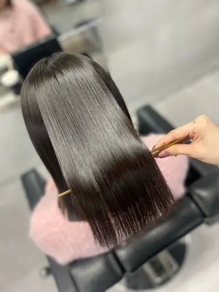 ミディアム 艶髪/縮毛矯正 🫧辻野海羽のヘアスタイル