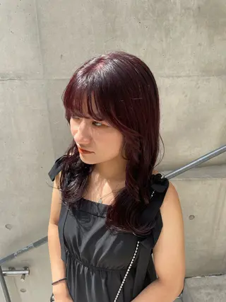 ミディアム カラー ayano / 透明感・くすみカラーのヘアスタイル