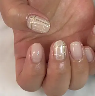 ネイル アトリエ　ミモザ所属・いまむら あかりのネイルデザイン