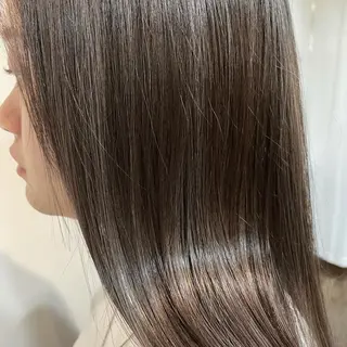 セミロング しもかわ かほのヘアスタイル