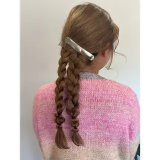 ロング ヘアアレンジ 志田 萌のヘアスタイル
