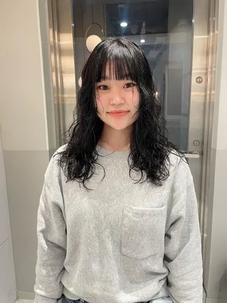 ミディアム カラー パーマ ヘアアレンジ satsuki 暖色・ブラウンカラーのヘアスタイル