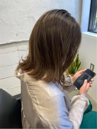 ミディアム 上原 みちるのヘアスタイル