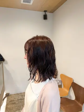ミディアム パーマ 川端 明莉のヘアスタイル