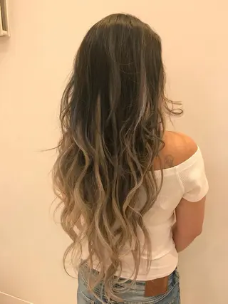 ロング カラー シールエクステ⭐️ オオミタクヤのヘアスタイル