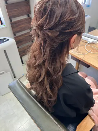 ロング ヘアアレンジ 山室 敬義のヘアスタイル