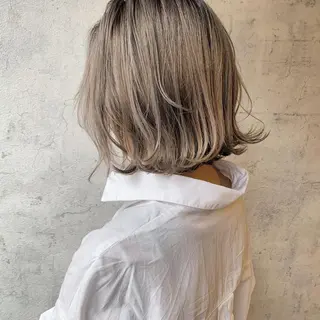 ミディアム カラー toiro by lien hair atelier所属・池田 真由美のヘアスタイル
