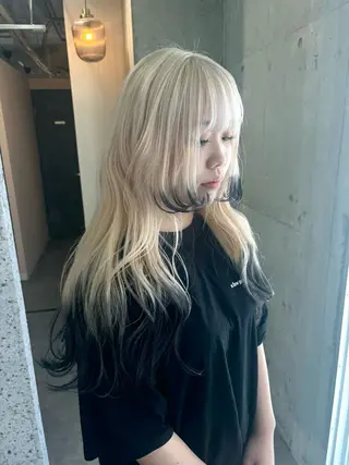 ロング カラー lani hair salon所属・SHOTO ハイトー ン/デザインカラーのヘアスタイル