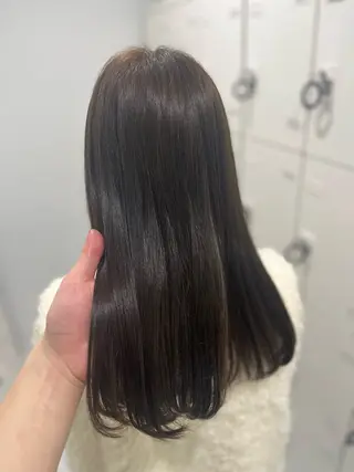 ロング カラー ハイトーンカラー 🦄レイヤーカットのヘアスタイル