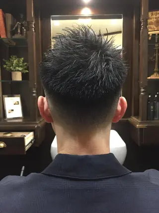 ショート ヒロ銀座ヘアーサロン 五反田店所属・寺嶋 涼のヘアスタイル