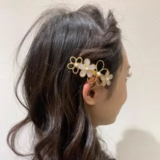 ミディアム 遊佐 瑞紀のヘアスタイル