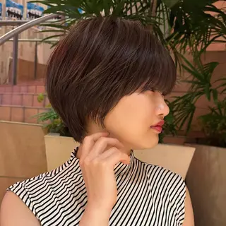 ショート 岸本 理希のヘアスタイル