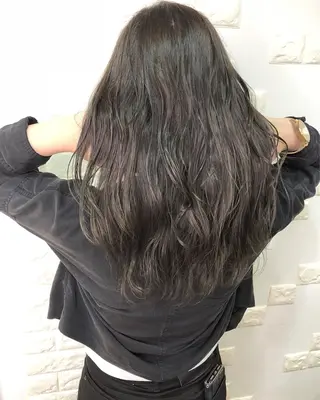 ロング カラー RoL by apollo所属・横浜ブリーチムラ直し 特化美容師/海崎剛史のヘアスタイル