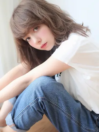 セミロング カラー パーマ ヘアアレンジ VIVIE【ヴィヴィ】所属・髪質改善/韓国風 レイヤー/田村祐樹のヘアスタイル