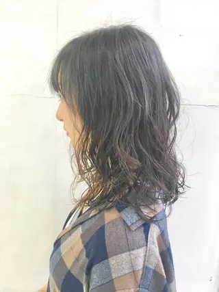 セミロング 岸 保奈美のヘアスタイル