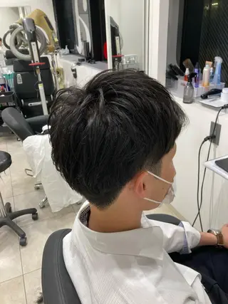 メンズ ピンクカラー🎀 米津 美佑のヘアスタイル