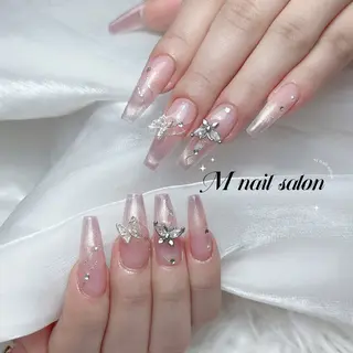 ネイル M🌷nail 長さだし専門店のネイルデザイン