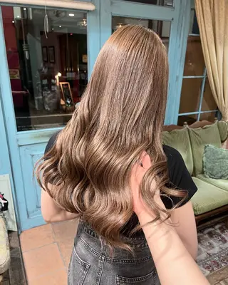 カラー rotika by Doll hair所属・RYOKA 心斎橋美容室のヘアスタイル