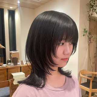 ミディアム TRICCA SHIBUYA所属・ショート･ボブ / ミク💞のヘアスタイル