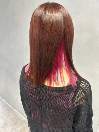 ミディアム カラー 唐澤 千尋のヘアスタイル