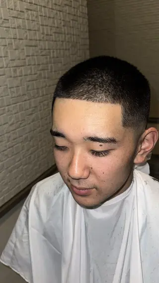 ショート 阿久津 開成のヘアスタイル