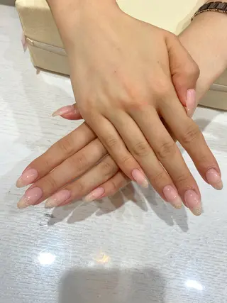 ネイル Nest 岩崎のネイルデザイン