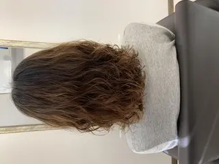 ミディアム パーマ 瀬尾 由希菜のヘアスタイル