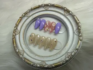 ネイル MIKIネイル YUKAのネイルデザイン