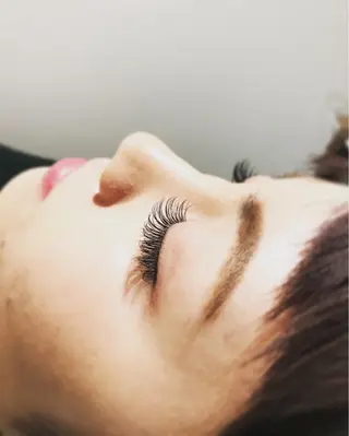 マツエク・マツパ にっくに ちひろの眉毛・アイブロウイメージ