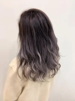 セミロング カラー 山内 聡史のヘアスタイル