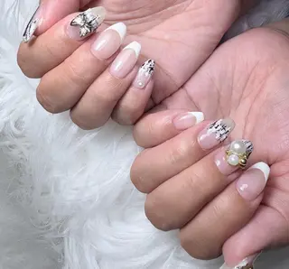 ネイル COSMOS なののネイルデザイン