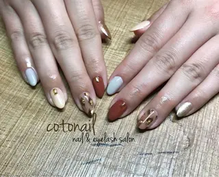 ミディアム ネイル ツメトマツゲ .のネイルデザイン